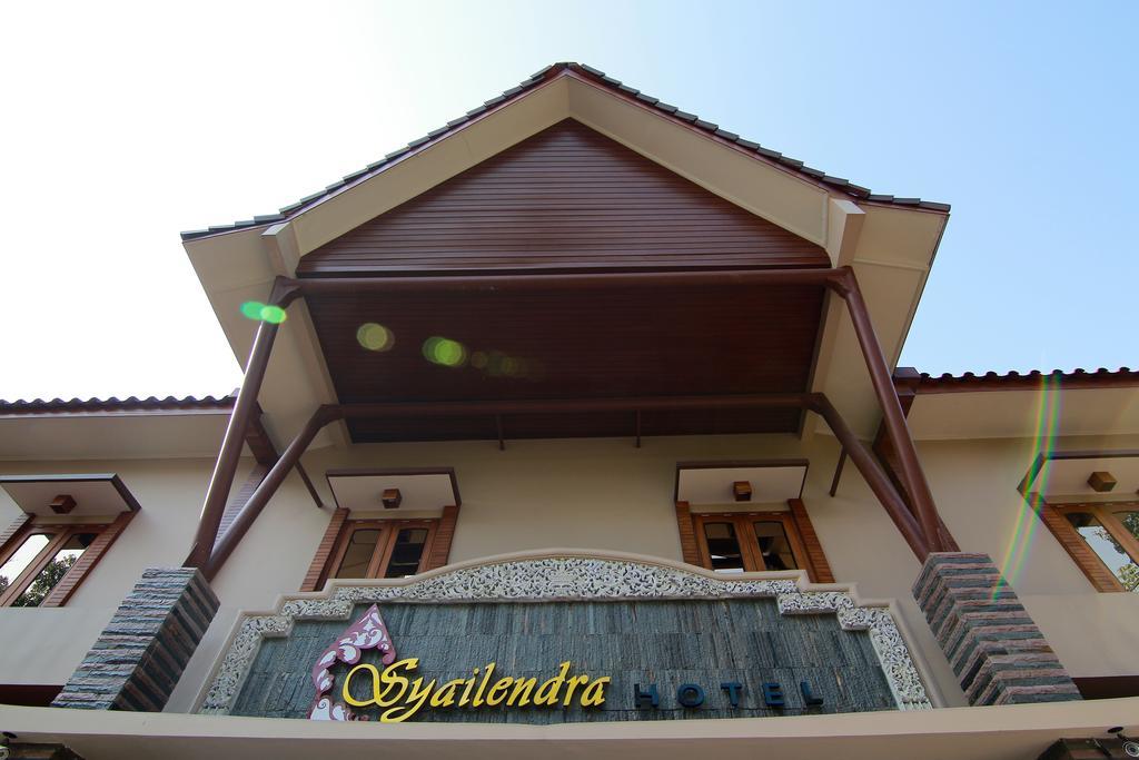 Syailendra Hotel Syariah Jepara Exterior foto