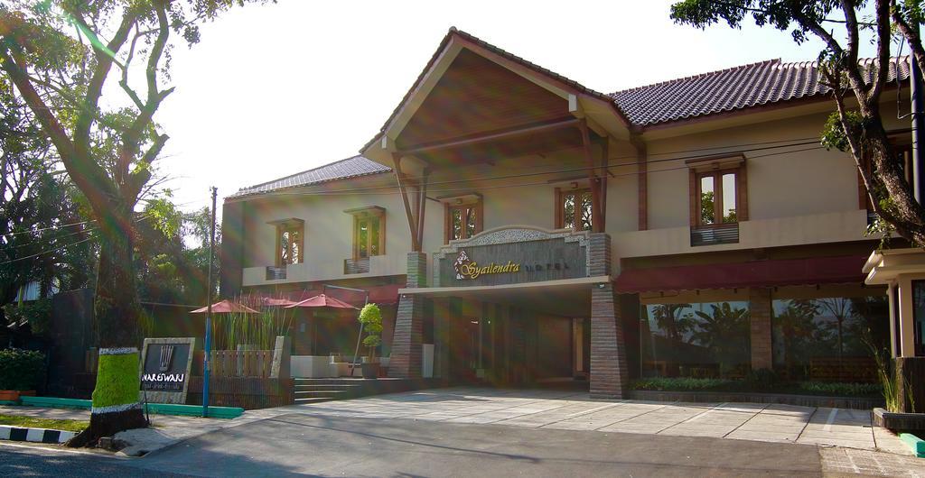 Syailendra Hotel Syariah Jepara Exterior foto